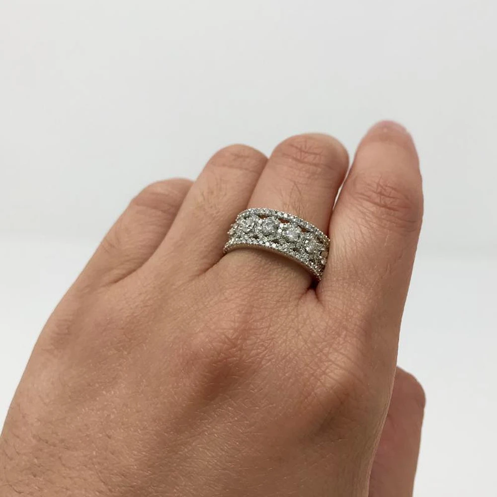 Diamond Band