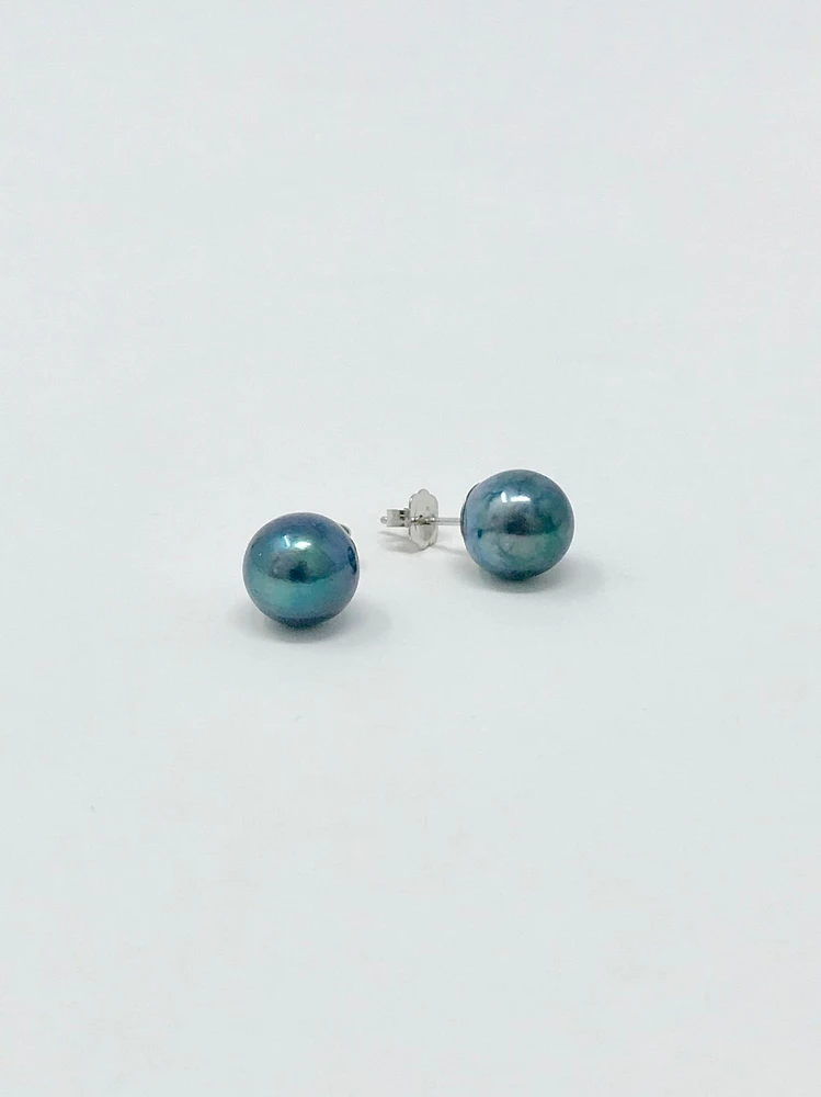 Cultured Black Pearl Stud Earrings