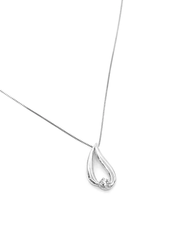 10K White Gold 0.035cttw Canadian Diamond Necklace, 18"
