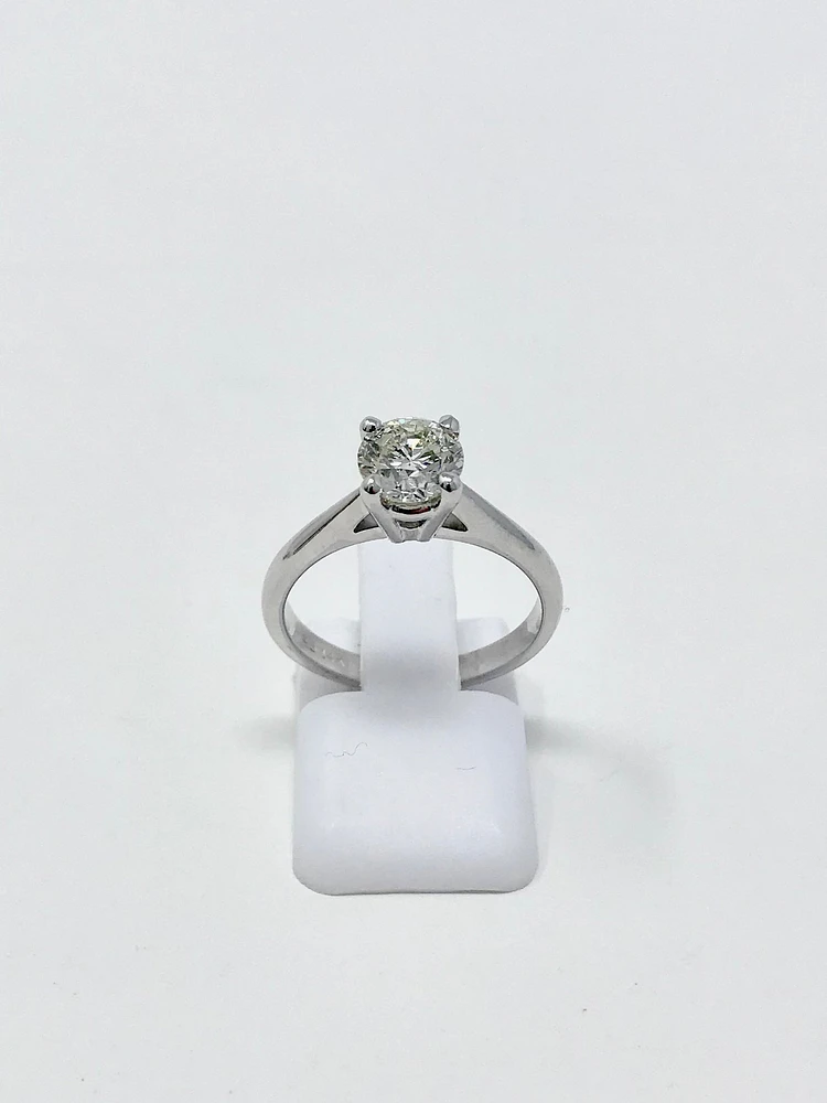 Solitaire Engagement Ring