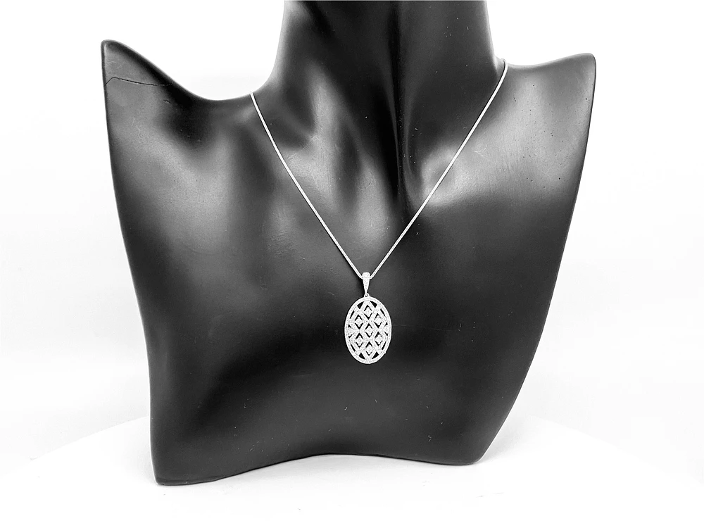 10K White Gold 1.00cttw Diamond Pendant, 18"