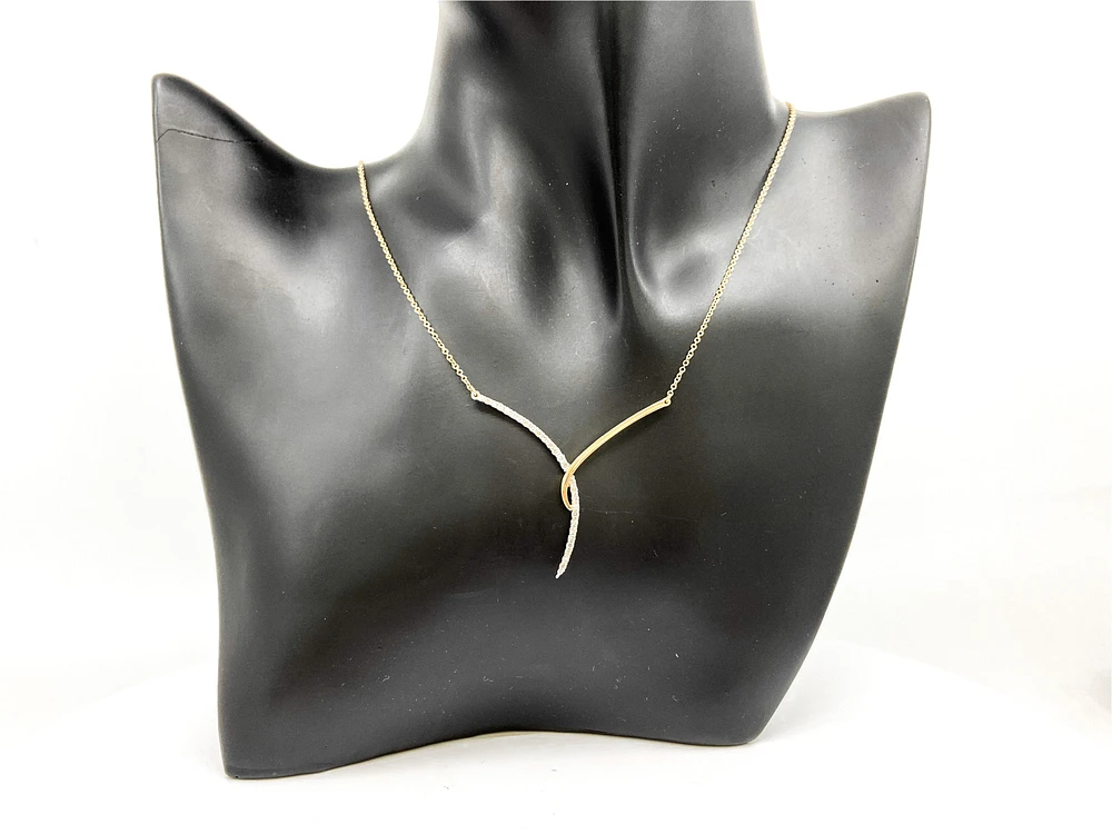 10K White & Yellow Gold 0.33cttw Diamond Pendant, 18"