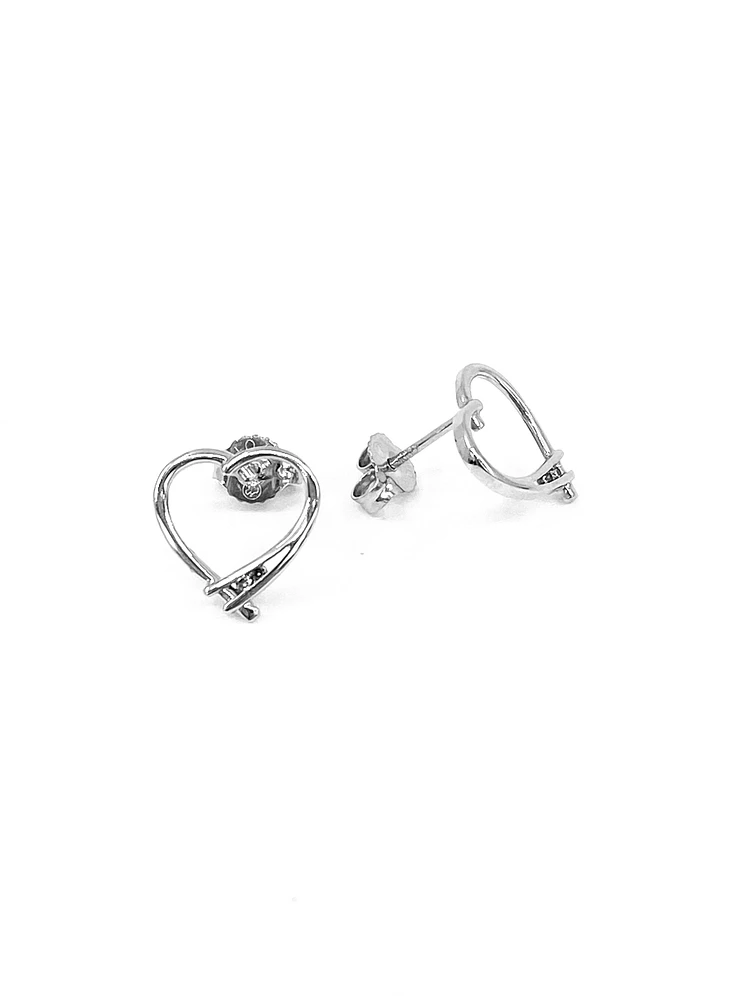 10K White Gold 0.02cttw Diamond Heart Stud Earrings