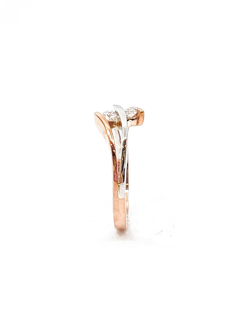 10K White & Rose Gold 0.17cttw Canadian Diamond Ring, size 6.5