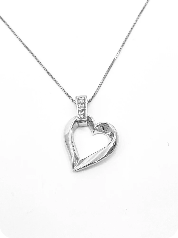 10K White Gold 0.02cttw Diamond Heart Pendant, 18"
