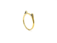 10K Yellow Gold 0.06cttw Treated Black Diamond "Cat" Ring, size 6.5