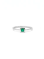 10K White Gold 0.15cttw Genuine Emerald Princess Cut Ring, size 6.5