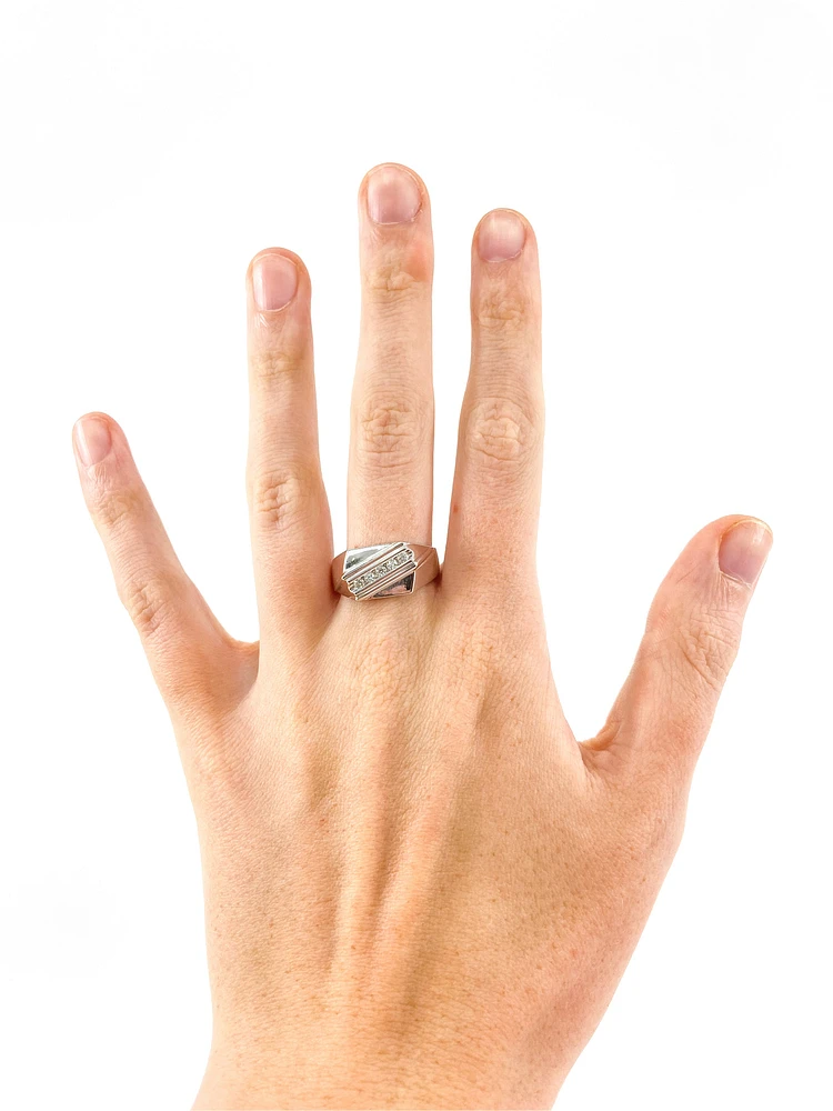10K White Gold 0.20cttw Gents Diamond Ring, size 10