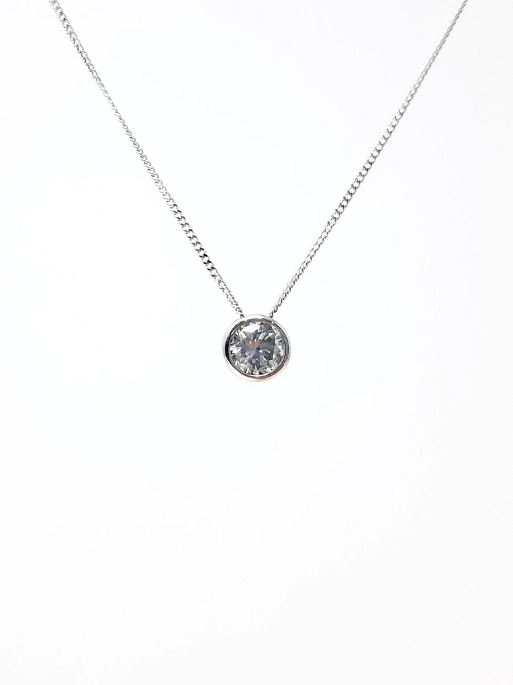 10K White Gold 0.28cttw Bezel Set Diamond Pendant, 18"