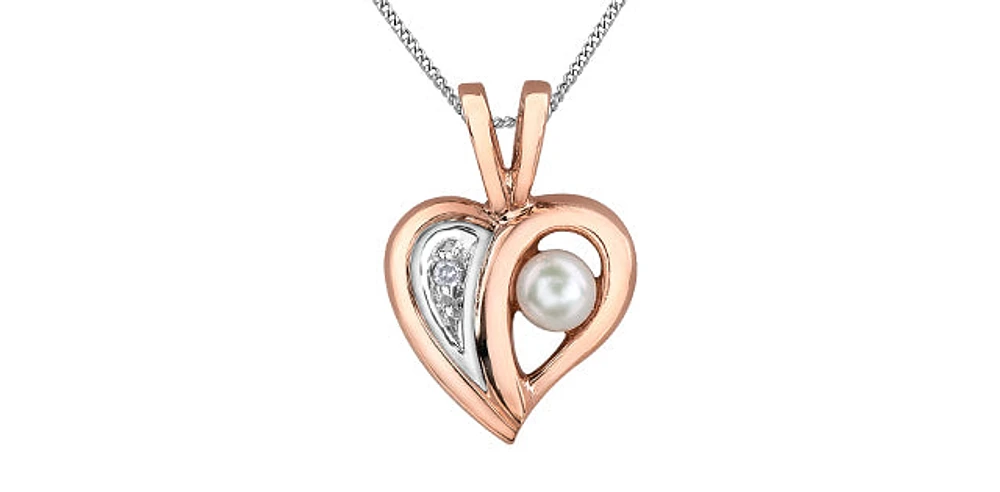 Rose Gold Pearl Necklace