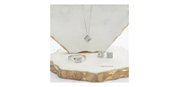 10K White Gold 0.05cttw Diamond Necklace, 18"