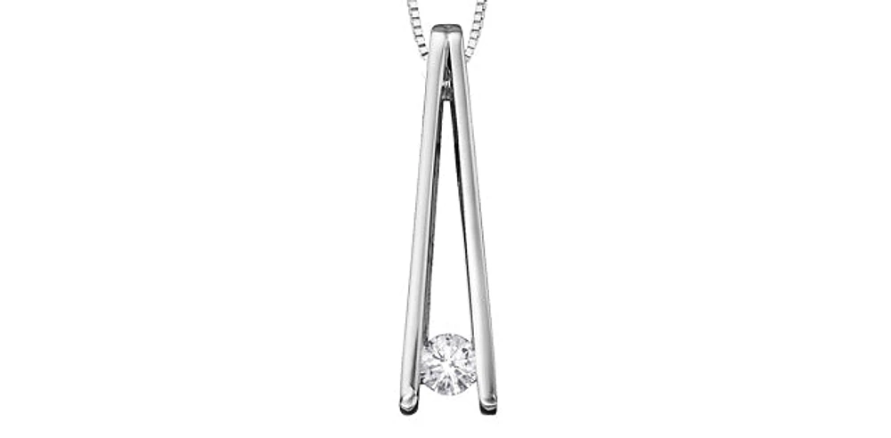 10K White Gold 0.086cttw Canadian Diamond Necklace, 18"