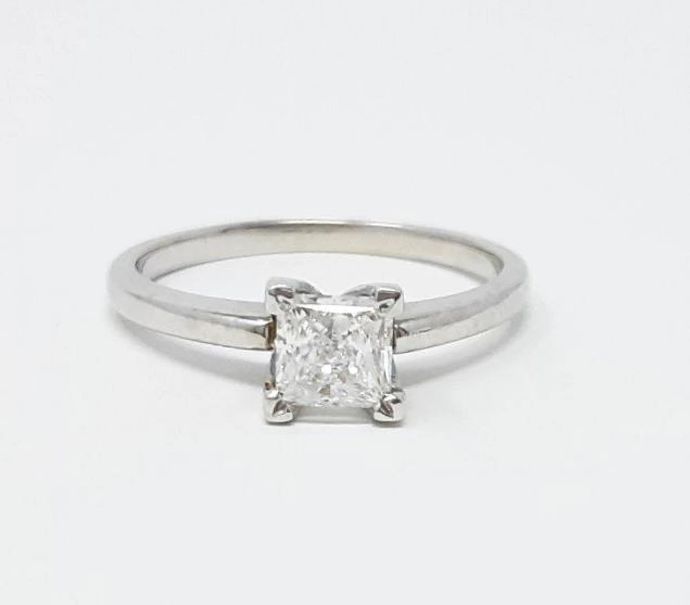 Princess Cut Diamond Engagement Ring