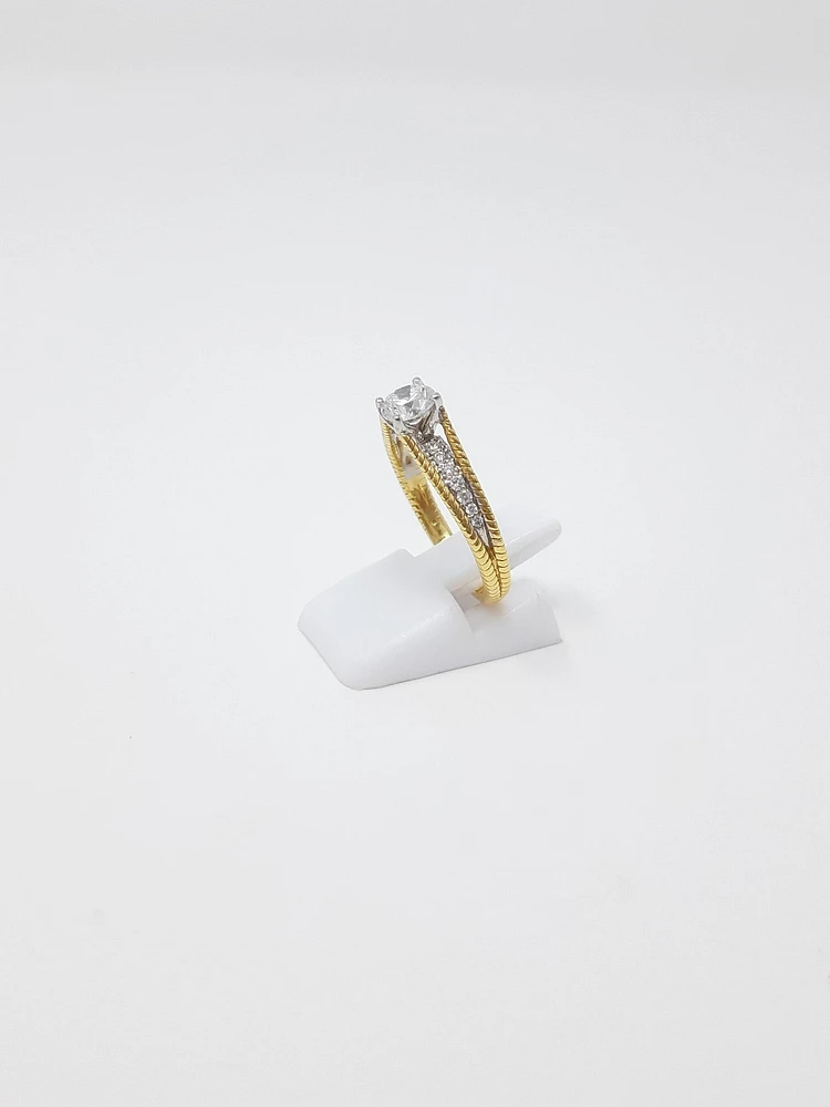 Canadian Diamond Engagement Ring
