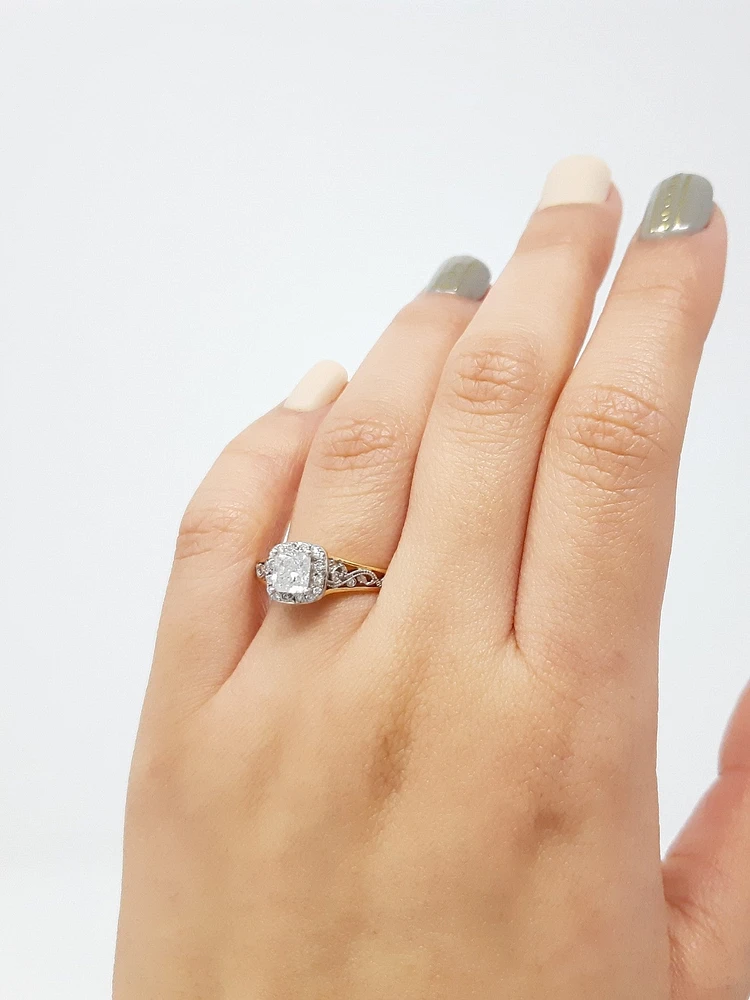 18K White & Rose Gold 0.70cttw Cushion Cut Canadian Diamond Engagement Ring, size 6.5