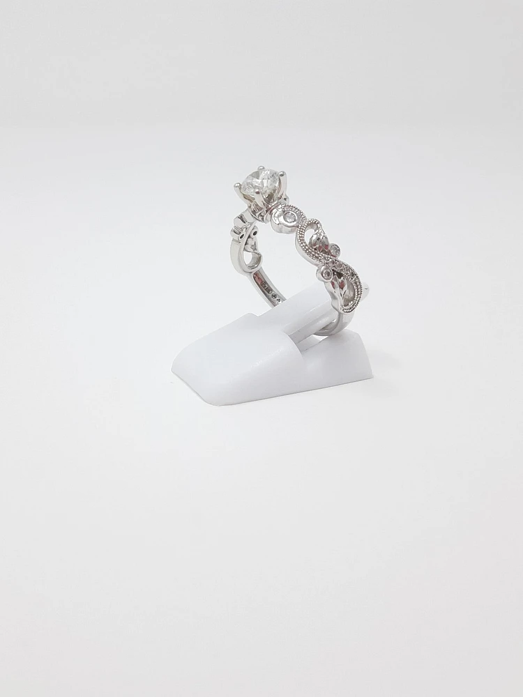 18K White Gold 0.50cttw Canadian Diamond Engagement Ring, size 6.5