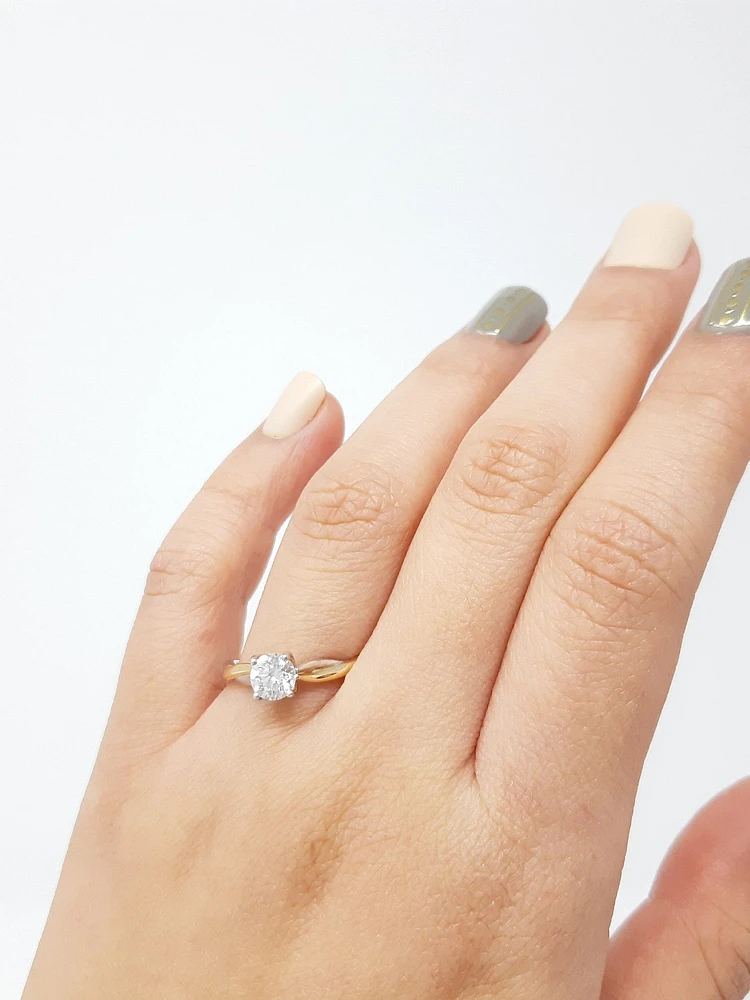 18K White & Rose Gold 0.60cttw Canadian Diamond Engagement Ring, size 6.5