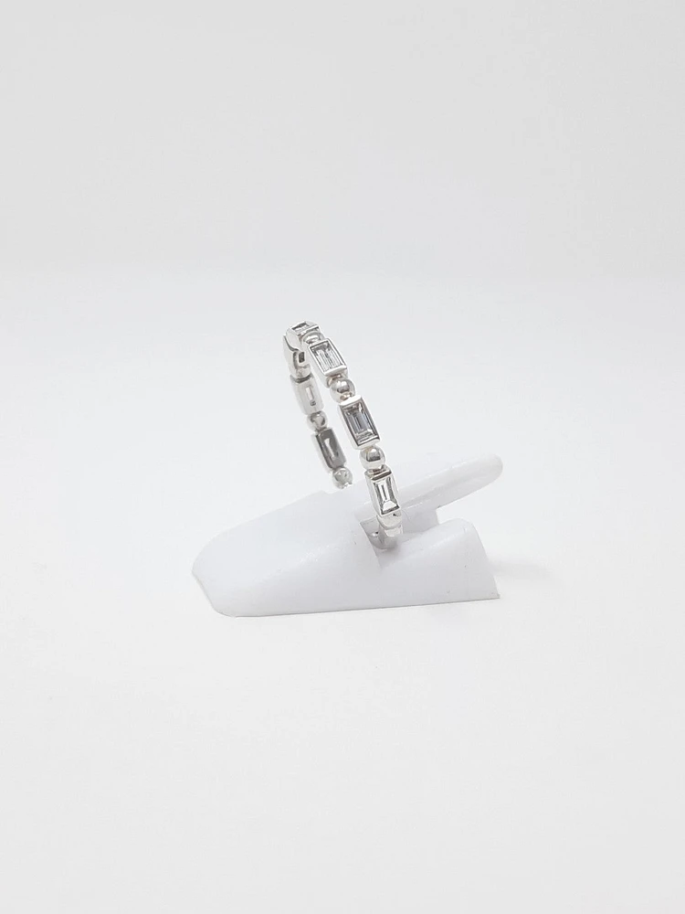 10K White Gold 0.30cttw Baguette Cut Diamond Ring, size 6.5