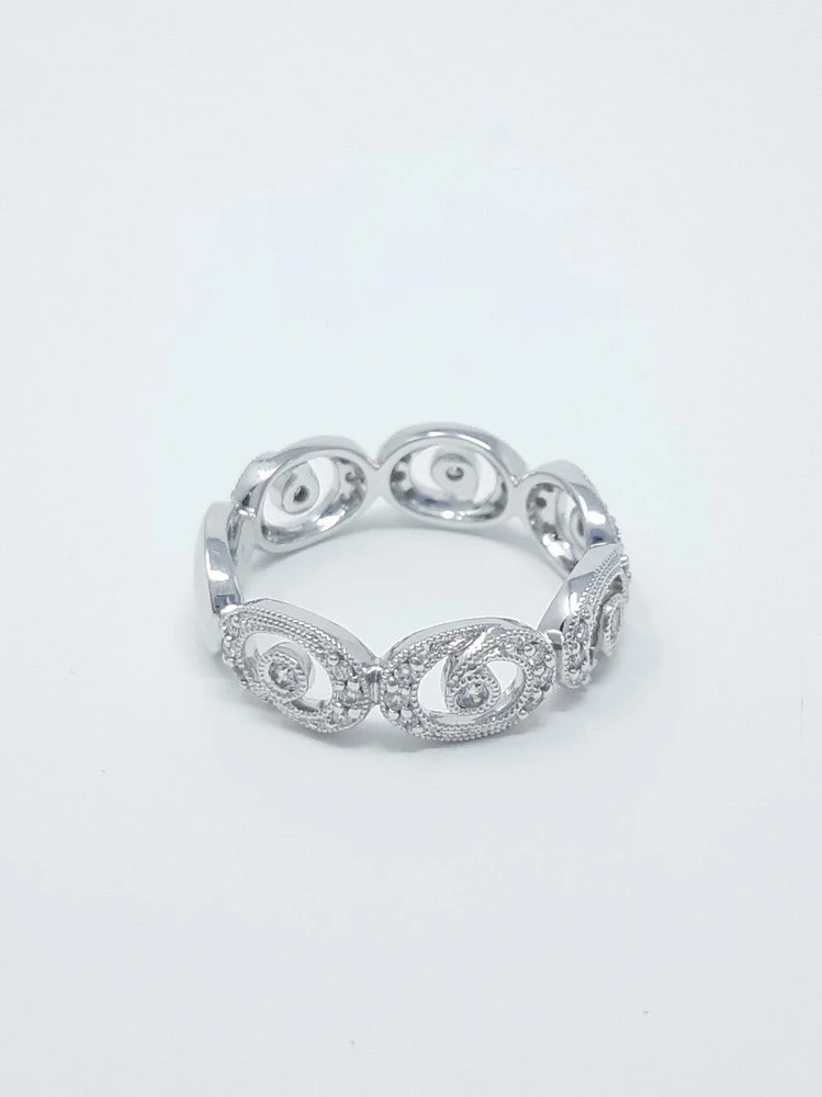14K White Gold 0.29cttw Diamond Ring- Size 6.5