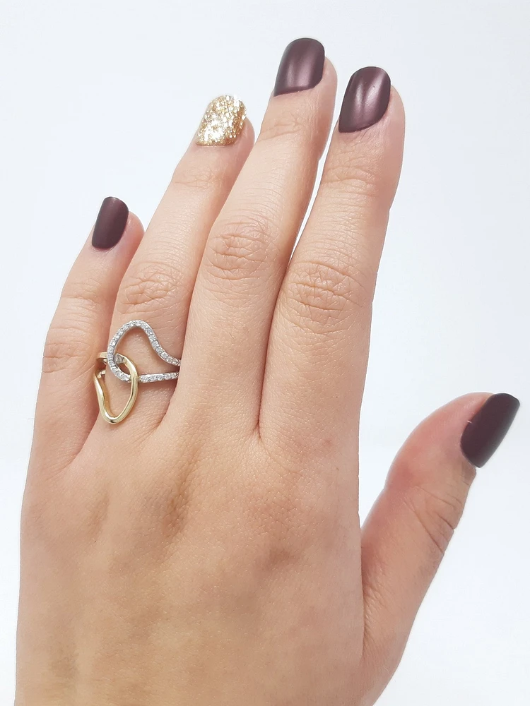 10K White & Yellow Gold 0.21cttw Diamond Ring - 4.5