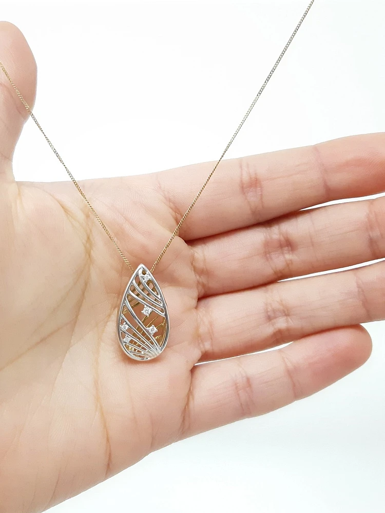 10K White & Yellow Gold 0.06cttw Diamond Pendant, 18"