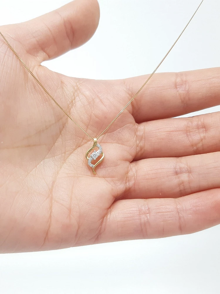 Canadian Diamond Pendant
