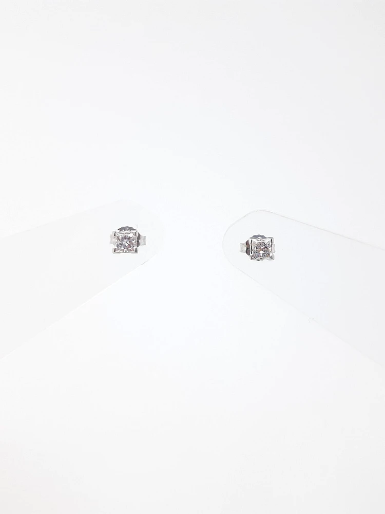 Canadian Diamond Earrings