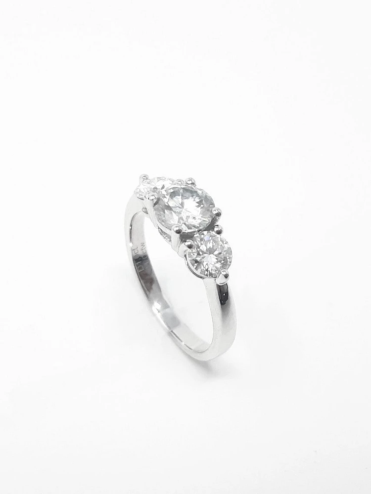 Moissanite Engagement Ring 