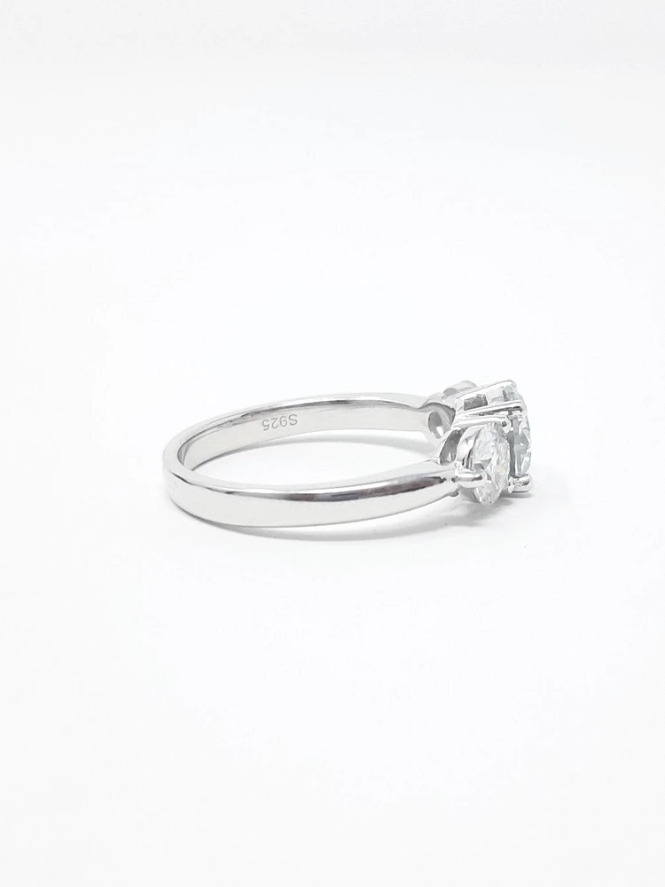 Moissanite Engagement Ring 