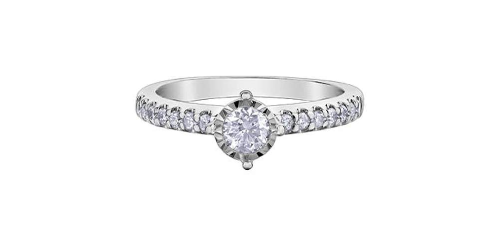 10K White Gold 0.51cttw Round Brilliant Cut Illusion Set Diamond Ring