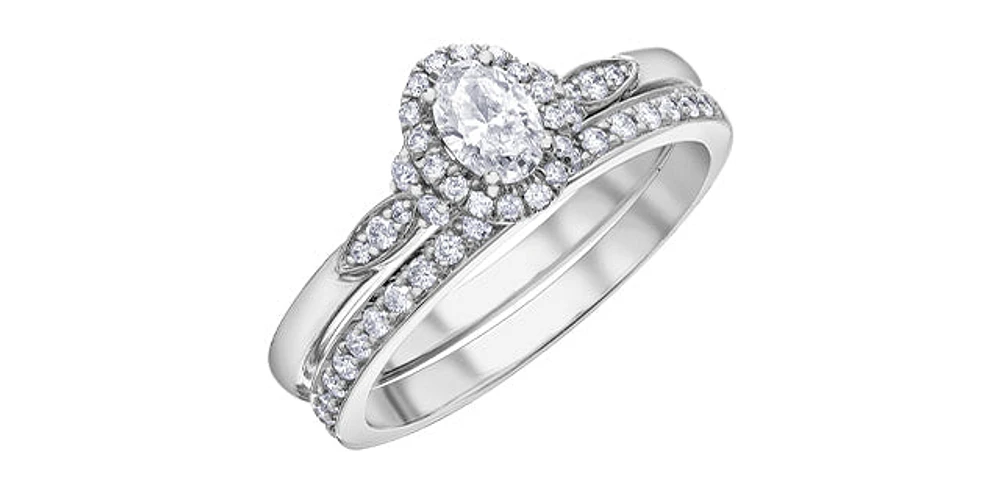 14K White Gold 0.44cttw Oval Diamond Halo Engagement Ring, Size 6.5