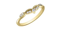 10K Yellow Gold 0.11cttw Round Brilliant Cut Diamond Ring, Size 6.5