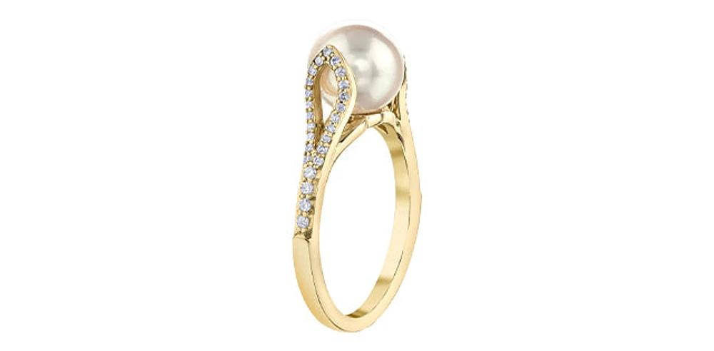10K Yellow Gold Cultured Pearl and Diamond Ring, Size 6