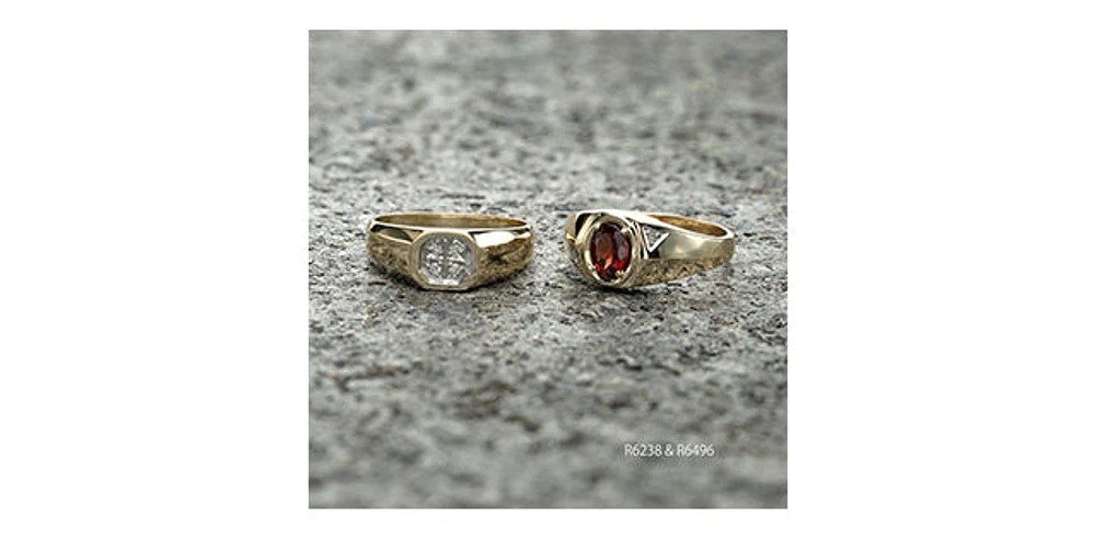 10K Yellow Gold 0.06cttw Diamond Gents Ring, size 10