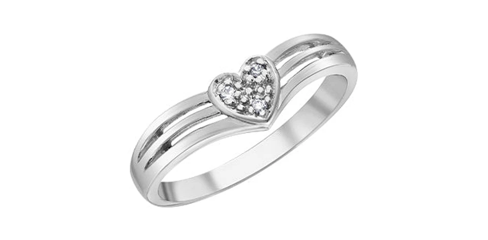 10K White Gold 0.02cttw Diamond Heart Ring, Size 6.5
