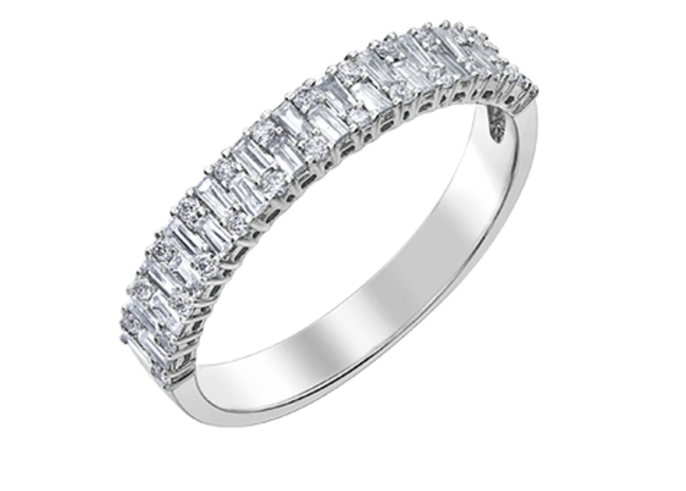 14K White Gold Baguette & Round Cut Diamond Band - Size 6.5