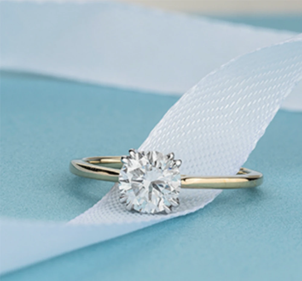 14K Lab Grown 1.00cttw Round Brilliant Cut Six Claw Diamond Ring - Gold / 4