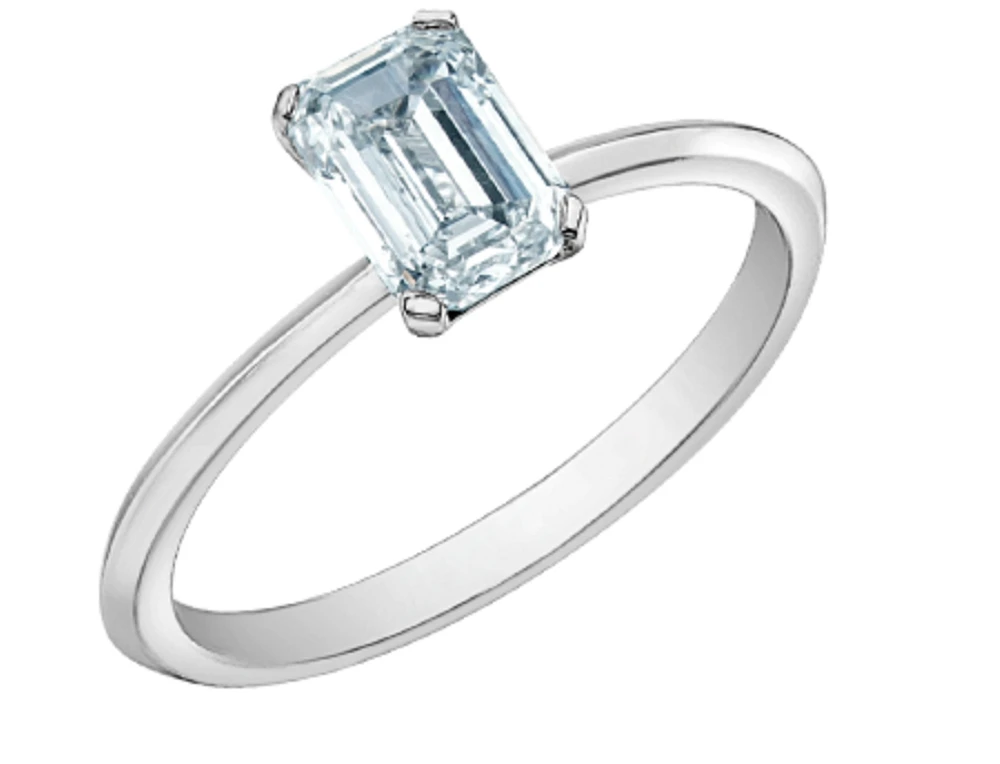 14K Lab Grown 1.00cttw Emerald Cut 4 Claw Set Diamond Ring