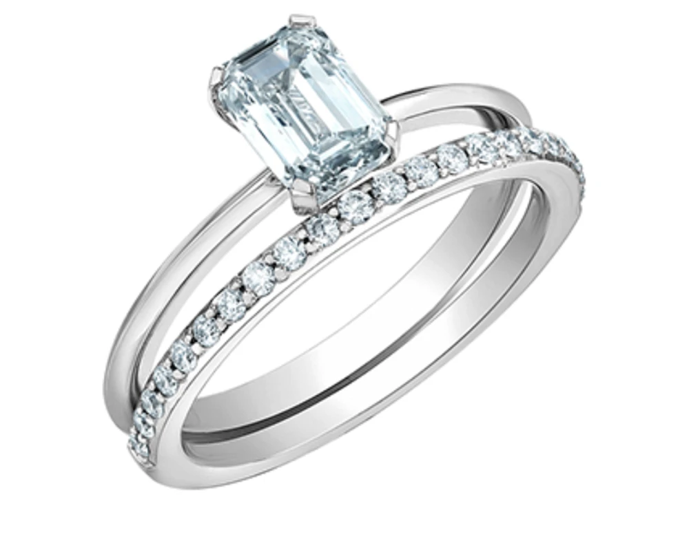 14K Lab Grown 1.00cttw Emerald Cut 4 Claw Set Diamond Ring