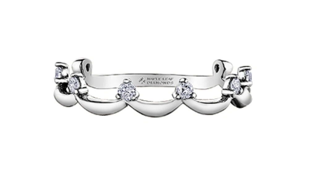 14K White Gold 0.15cttw Scalloped Canadian Diamond Band, 6.5