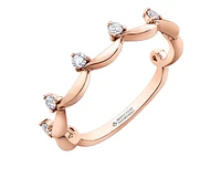 14K White Gold 0.15cttw Scalloped Canadian Diamond Band, 6.5