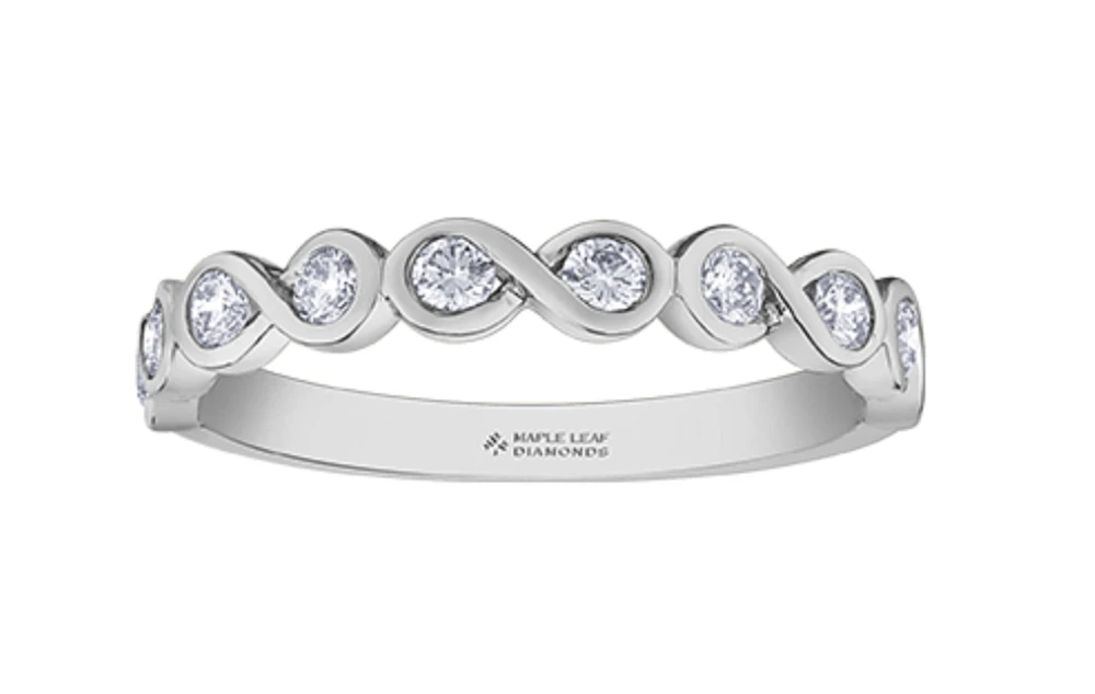 14K White Gold 0.40cttw Canadian Diamond Band, 6.5
