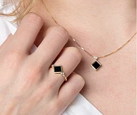 10K Yellow Gold 6mm Onyx & 0.04cttw Canadian Diamond Pendant