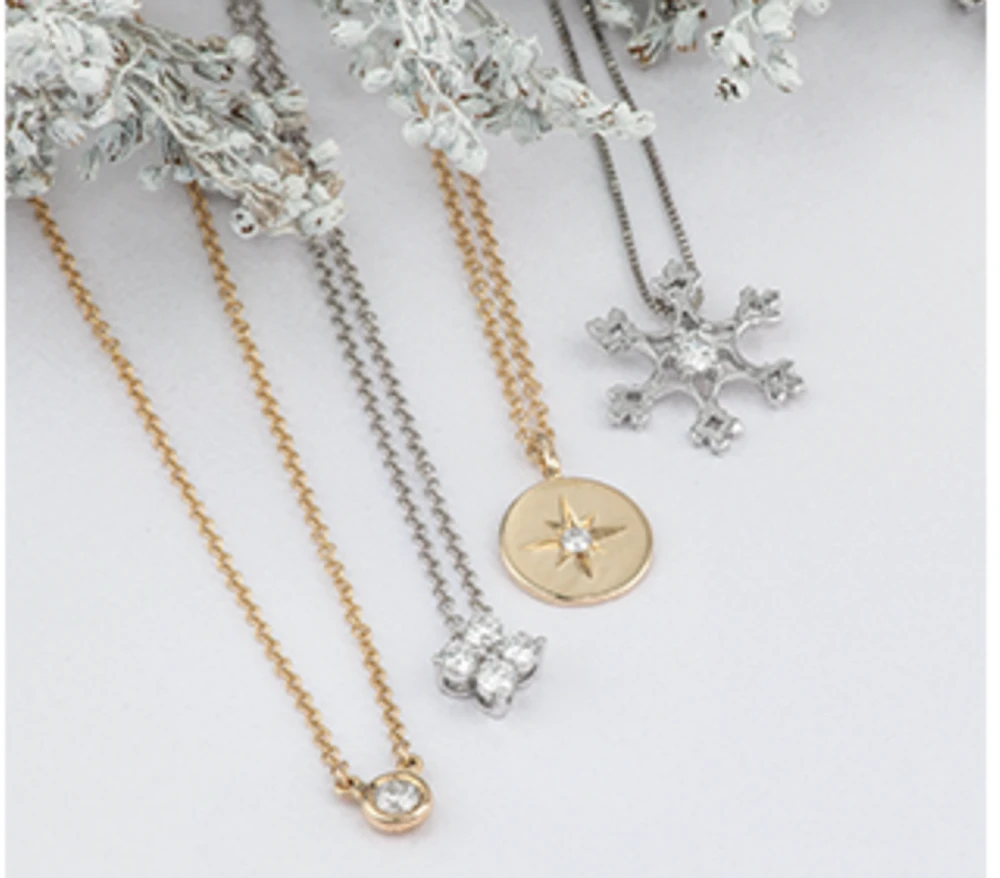 10K Yellow Gold 0.02cttw Round Brilliant Canadian Diamond Necklace