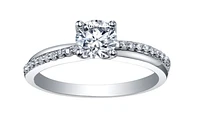Platinum -0.82cttw Canadian Round Brilliant Diamond Engagement Ring