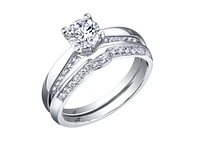 Platinum -0.82cttw Canadian Round Brilliant Diamond Engagement Ring