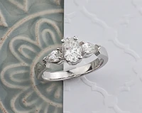 18K White Gold & Palladium Alloy (hypoallergenic) 0.85cttw Canadian Diamond Engagement Ring