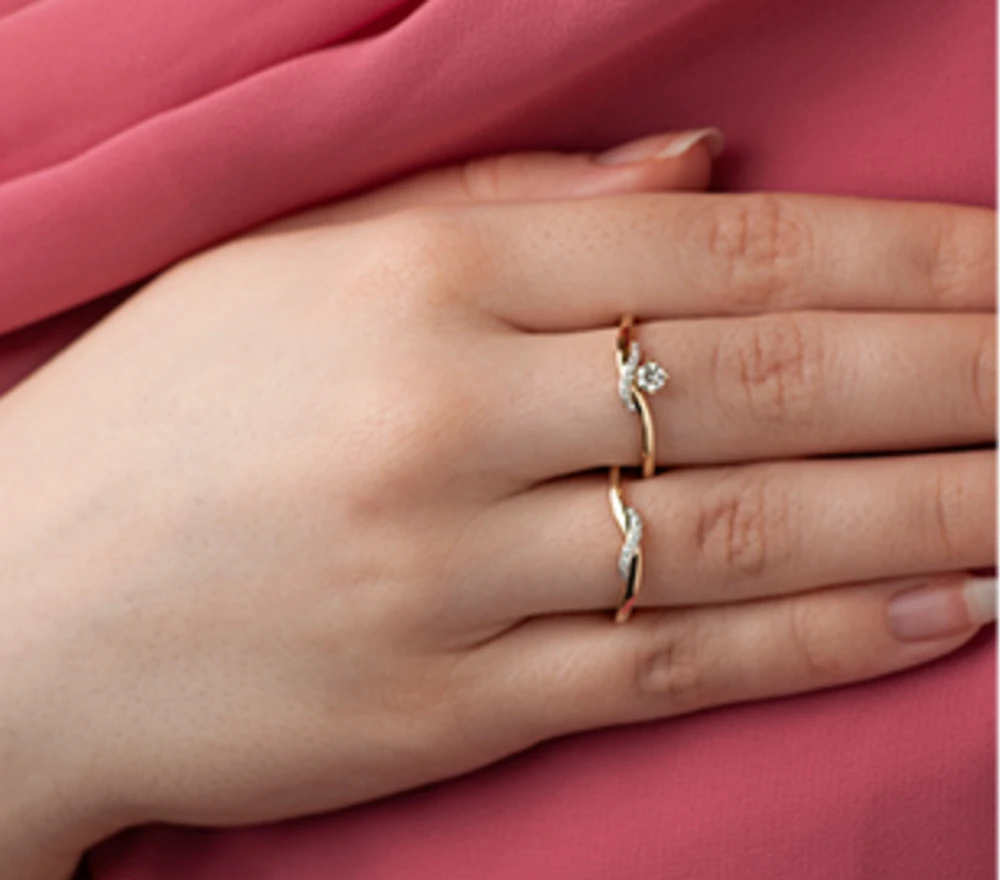 10K Yellow Gold 0.18cttw Canadian Diamond Engagement Ring