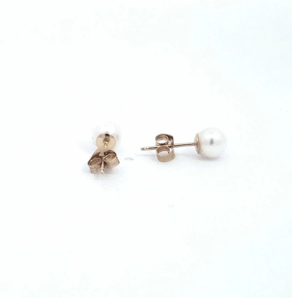 14K Yellow Gold 4.5-5.0mm Cultured Pearl Earrings with Butterfly Backs