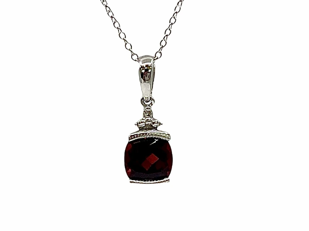 10K White Gold 6mm Garnet and 0.007cttw Diamond Necklace - 18 Inches